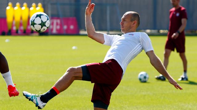 Robben begint op de bank in topper tegen Hertha BSC
