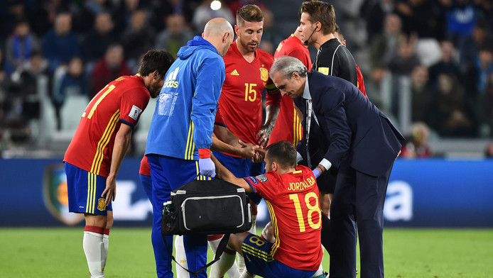 FC Barcelona moet Jordi Alba tien dagen missen