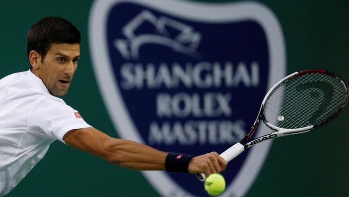 Djokovic naar kwartfinales in Sjanghai