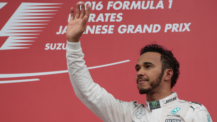 Hamilton laat bandentest schieten door voetblessure