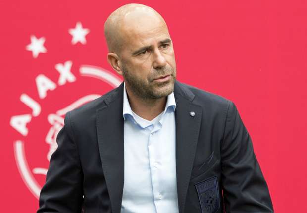 Ajax deed verzoek: “ik vind het vreemd”