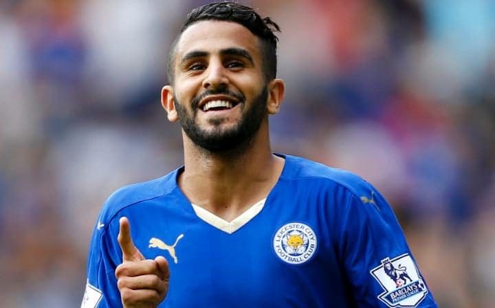 Mahrez wijst Leicester City op deal en aast op transfer: 35 miljoen euro