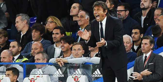 Conte lacht om geruchten: ‘Wie heeft er geld ingezet op mijn ontslag?’