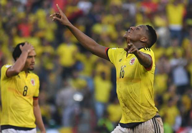 Colombia 2-2 Uruguay: Mina secures draw for hosts in World Cup qualifier