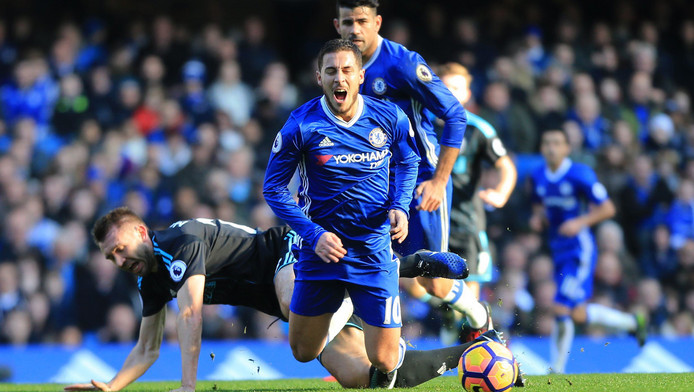 Chelsea face another fight to hold off Real Madrid’s interest in Hazard