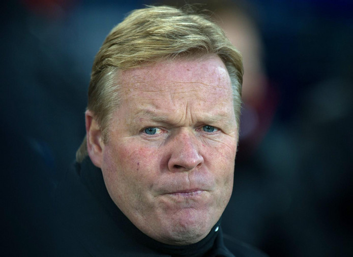 Koeman gaat winkelen tijdens winterstop