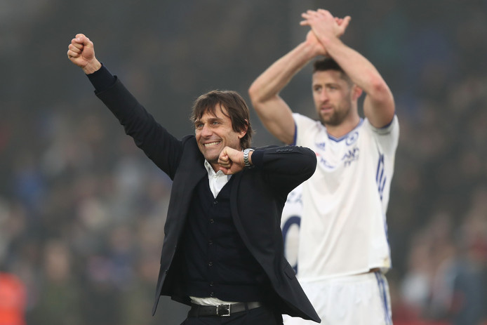 Koploper Chelsea flink in het voordeel tijdens drukke feestdagen