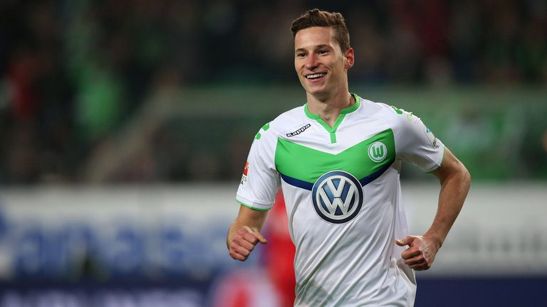 Kwakkelend VfL Wolfsburg zet stoorzender van 36 miljoen euro uit selectie