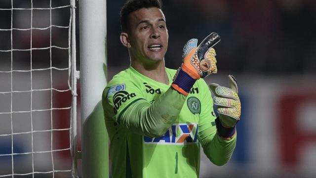 Doelman Chapecoense postuum Voetballer van het Jaar in Brazilië