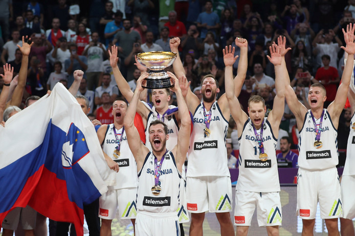 Sterspeler Dragic leidt Slovenië naar eerste Europese titel