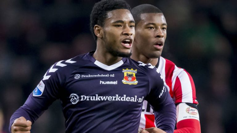 Willem II legt broertje Wijnaldum vast