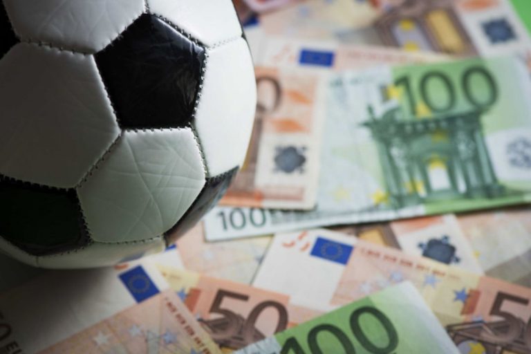 SALARISPOST BARCELONA 372 MILJOEN EURO