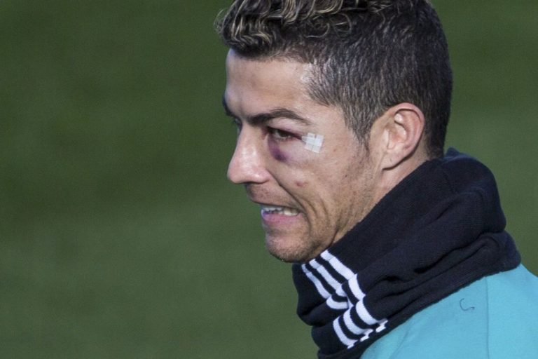 Mourinho : ‘Ronaldo? Real Madrid staat in brand’