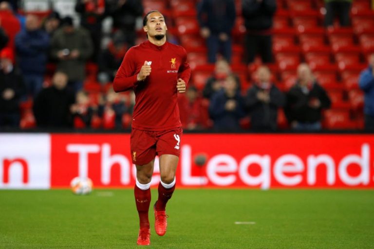 VAN DIJK DEBUTEERT VOOR LIVERPOOL IN BELADEN DUEL