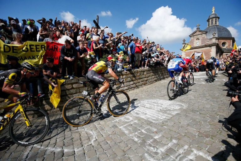 TOUR-PELOTON TREKT IN 2019 OVER DE MUUR