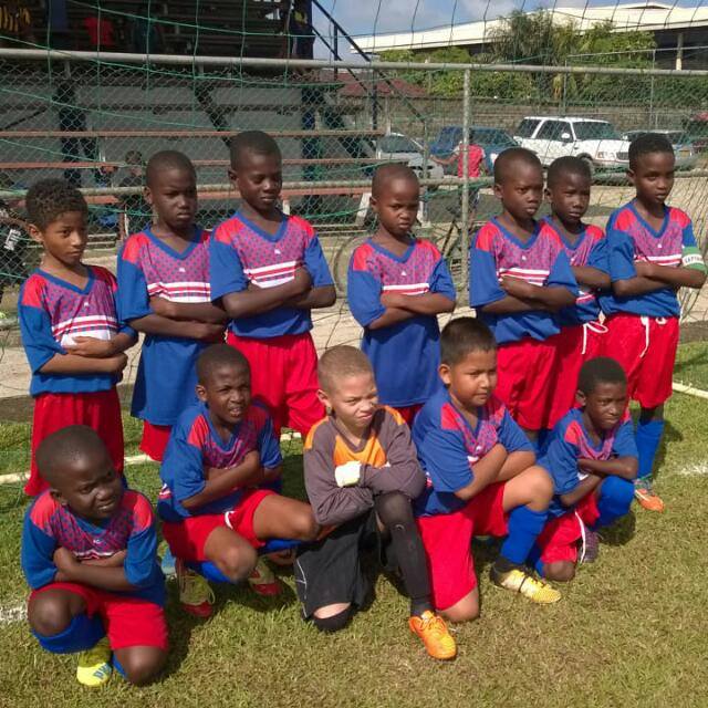 u-9 Bintang Lair en Puwanani gaan voor ongeslagenschap