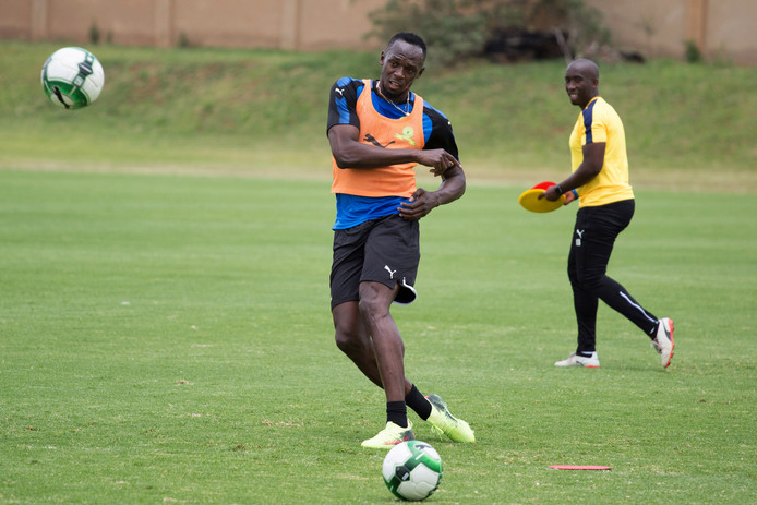 Bolt kijkt uit naar proefperiode bij Borussia Dortmund