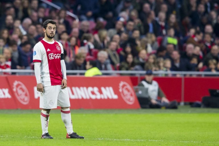 Younes blijft dit seizoen bij Ajax – transfer naar Napoli half jaar uitgesteld