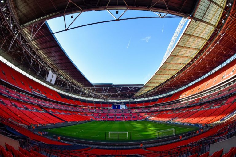 ENGELSE VOETBALBOND VOERT ‘ROONEY RULE’ IN