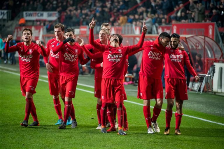 Maher knalt Twente naar halve finale KNVB beker