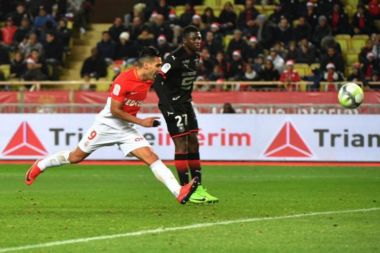 AS MONACO TROEFT PSG AF OP FINANCIEEL VLAK