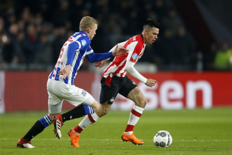 Lozano krijgt wéér rood tegen Heerenveen en mist opnieuw ‘Feyenoord’