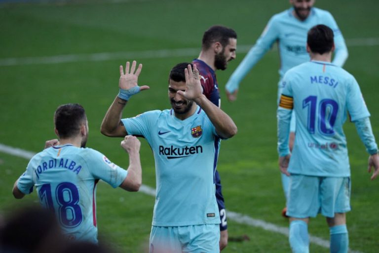 Barcelona heeft het lastig met Eibar