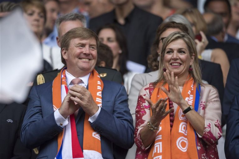 Koning zet zich in voor Nederlandse IOC – zetel