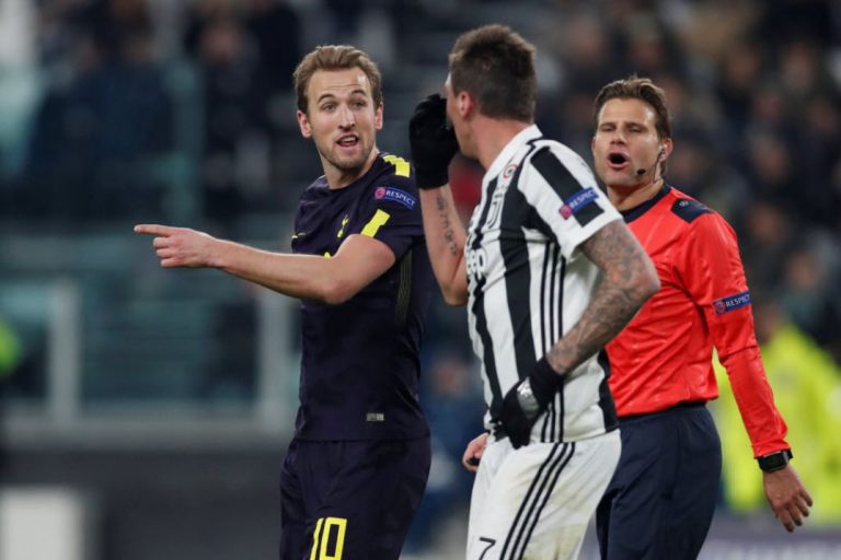 Eriksen vuurt Spurs naast Juventus