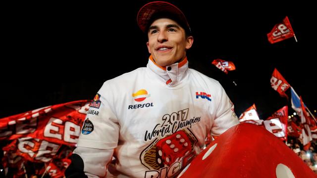 Wereldkampioen Marquez verlengt contract bij Honda met twee jaar