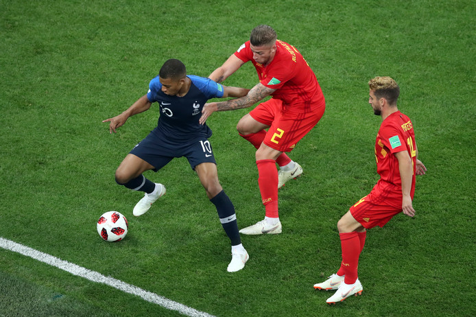 Mbappé kwam ondanks drie ontwrichte ruggenwervels toch in actie