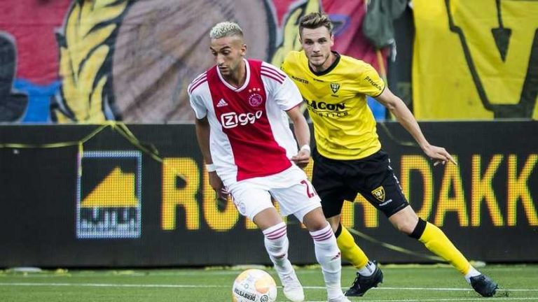 Late strafschop helpt Ajax aan winst in Venlo