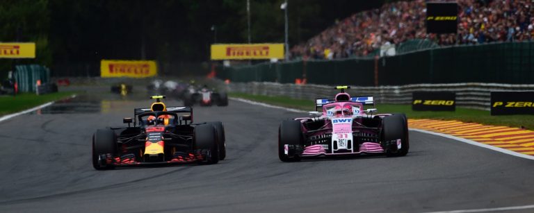 Daniel Ricciardo en Max Verstappen over inhalen in de Formule 1