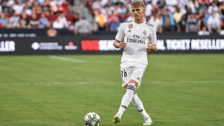 Vitesse huurt Odegaard van Madrid