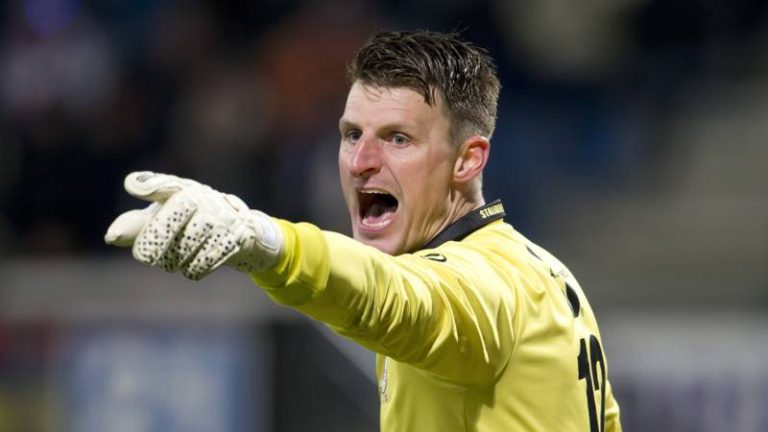 NAC haalt doelman Zwarthoed: vier keepers in vier wedstrijden?