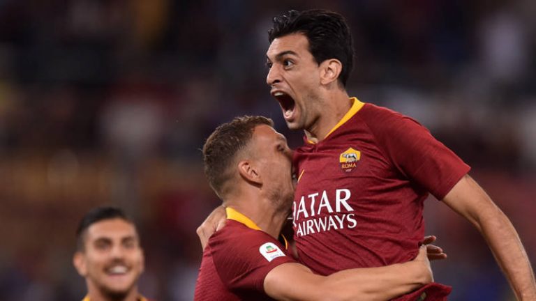 Roma knokt zich na rust met Kluivert naar punt