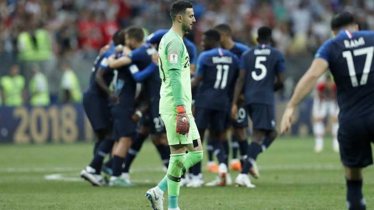 Ook doelman Subasic stopt bij Kroatie