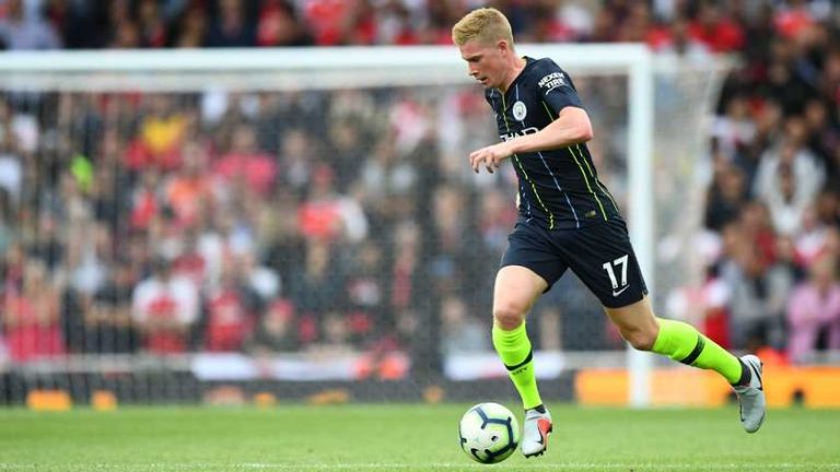 De Bruyne loopt knieblessure op
