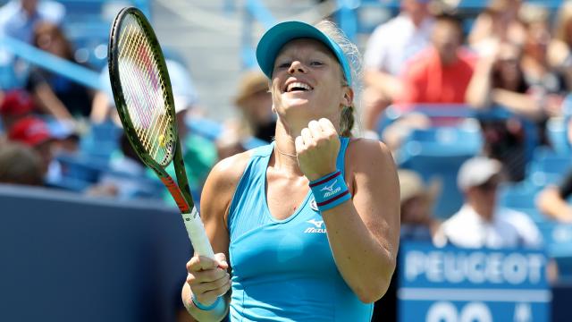 Bertens knokt zich langs Kvitová en treft Halep in finale Cincinnati