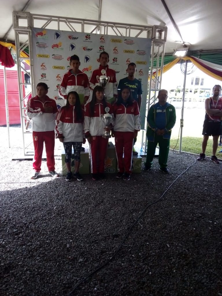 Peruvianen domineren Zuid-Amerikaanse halve marathon