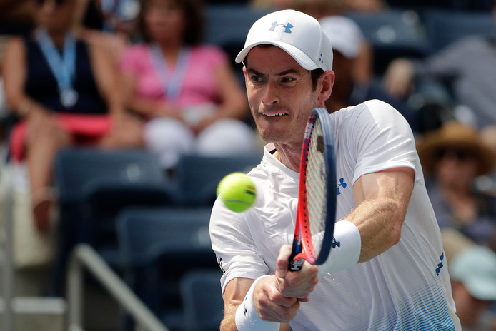 Murray heeft het knap lastig met nummer 448 van de wereld