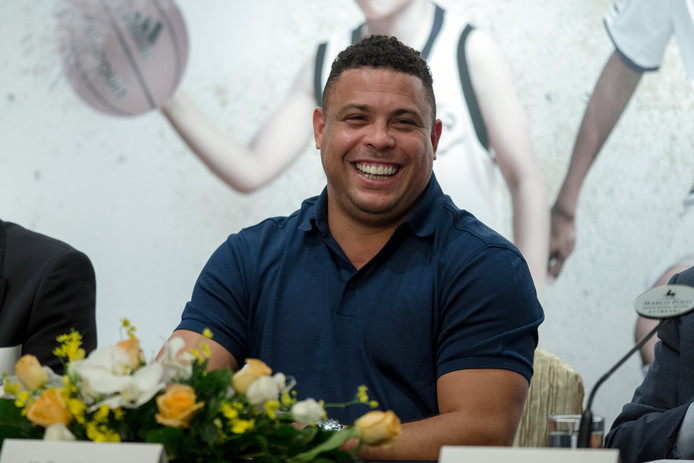 Ronaldo koopt Real Vallodolid’