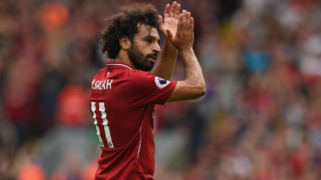 Salah door Liverpool ‘aangegeven’ bij politie na gebruik telefoon tijdens rijden