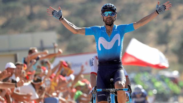 Valverde wint op lastige slotklim in Vuelta, Kelderman derde in klassement