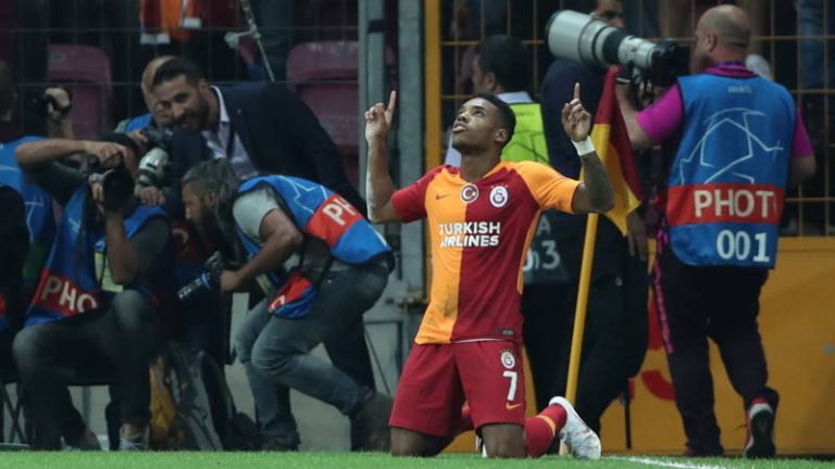Rotterdammer Rodrigues leidt zege Galatasaray in