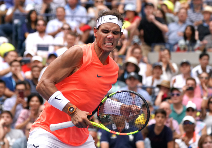 Titelverdediger Nadal bereikt kwartfinale op US Open