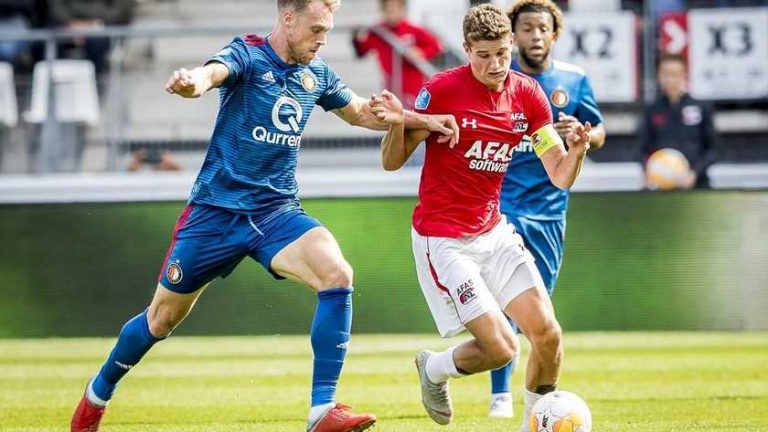Jorgensen krijgt nog geen basisplaats bij Feyenoord