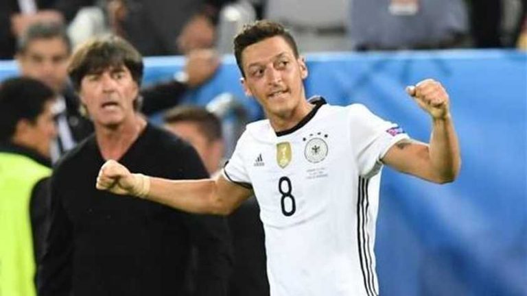 Low: ‘Deur voor Ozil is dicht’