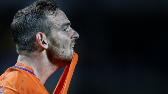 Vincent Janssen definitief buiten Premier League-selectie Tottenham