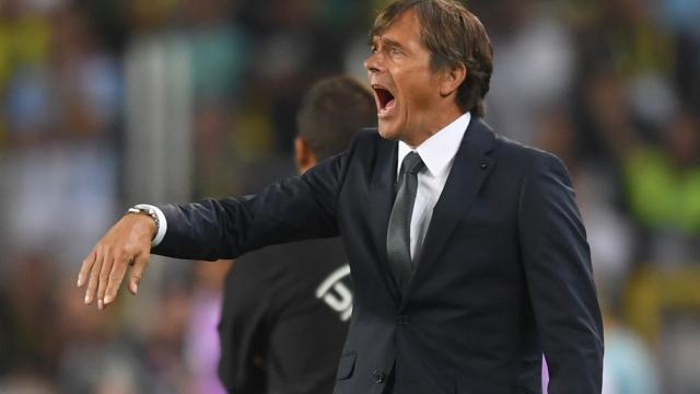 Cocu vindt dat Fenerbahçe zich moet schamen na nieuwe nederlaag